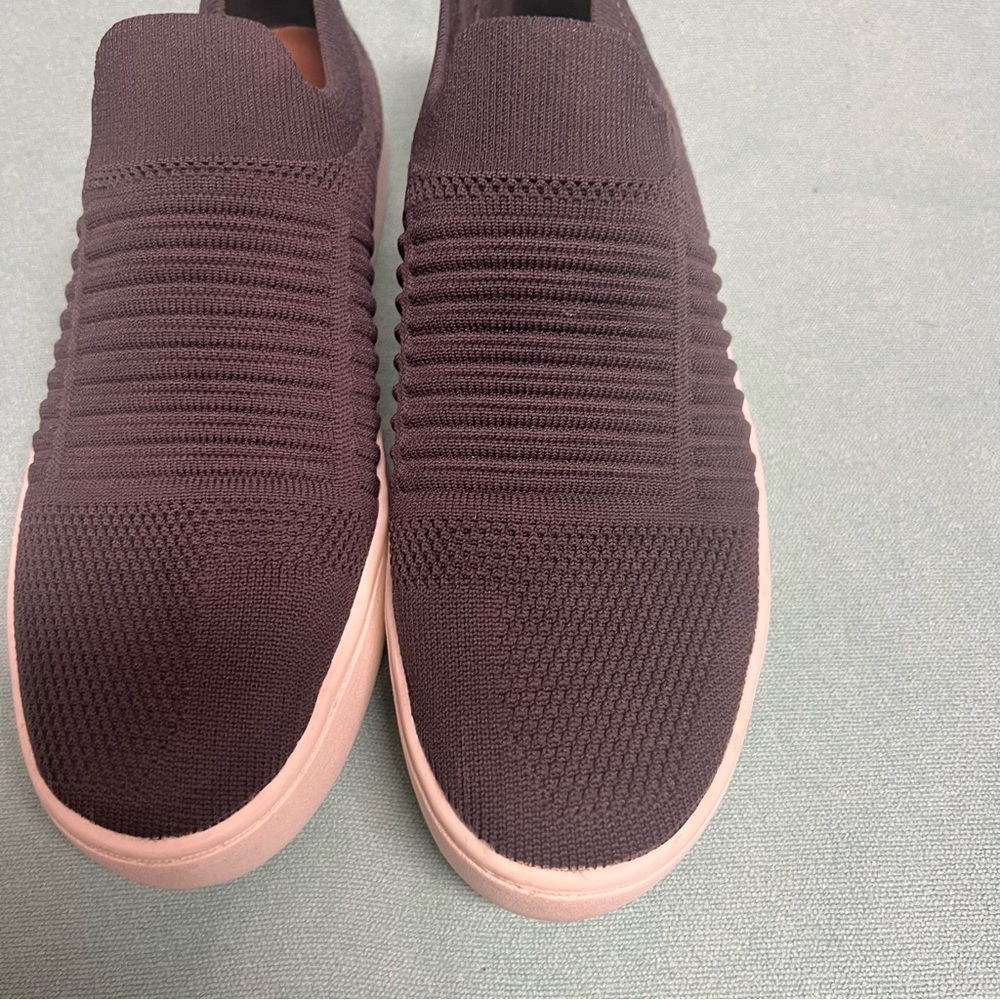 Dunes women’s size 9 slip-On Sneakers in charcoal knit stretch fabric comfort - Picture 2 of 8